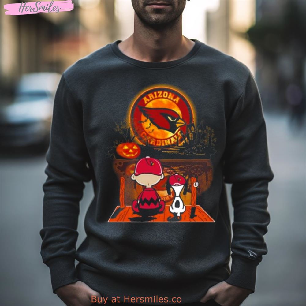 Snoopy And Charlie Brown Arizona Cardinals Sitting Under Moon Halloween 2023 Shirt
