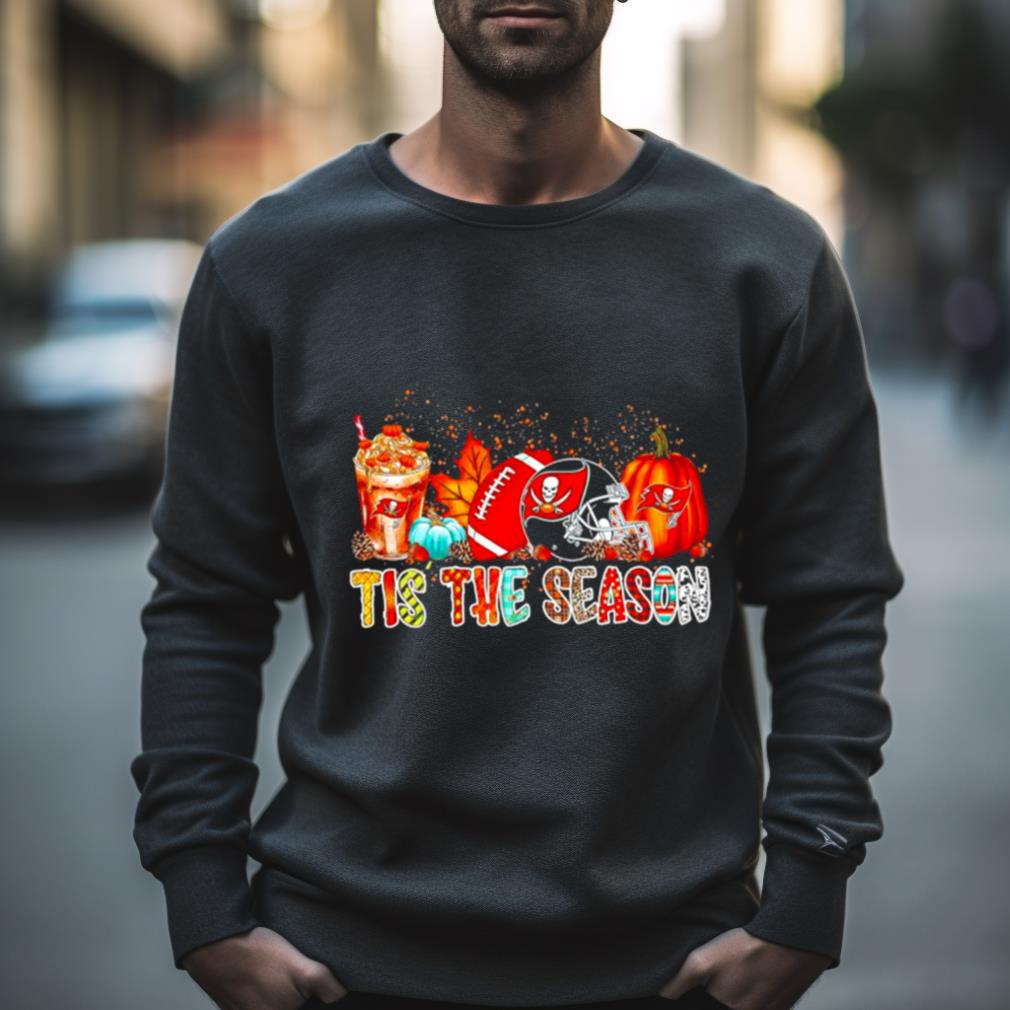 Tampa Bay Buccaneers Tis The Season Halloween Shirt