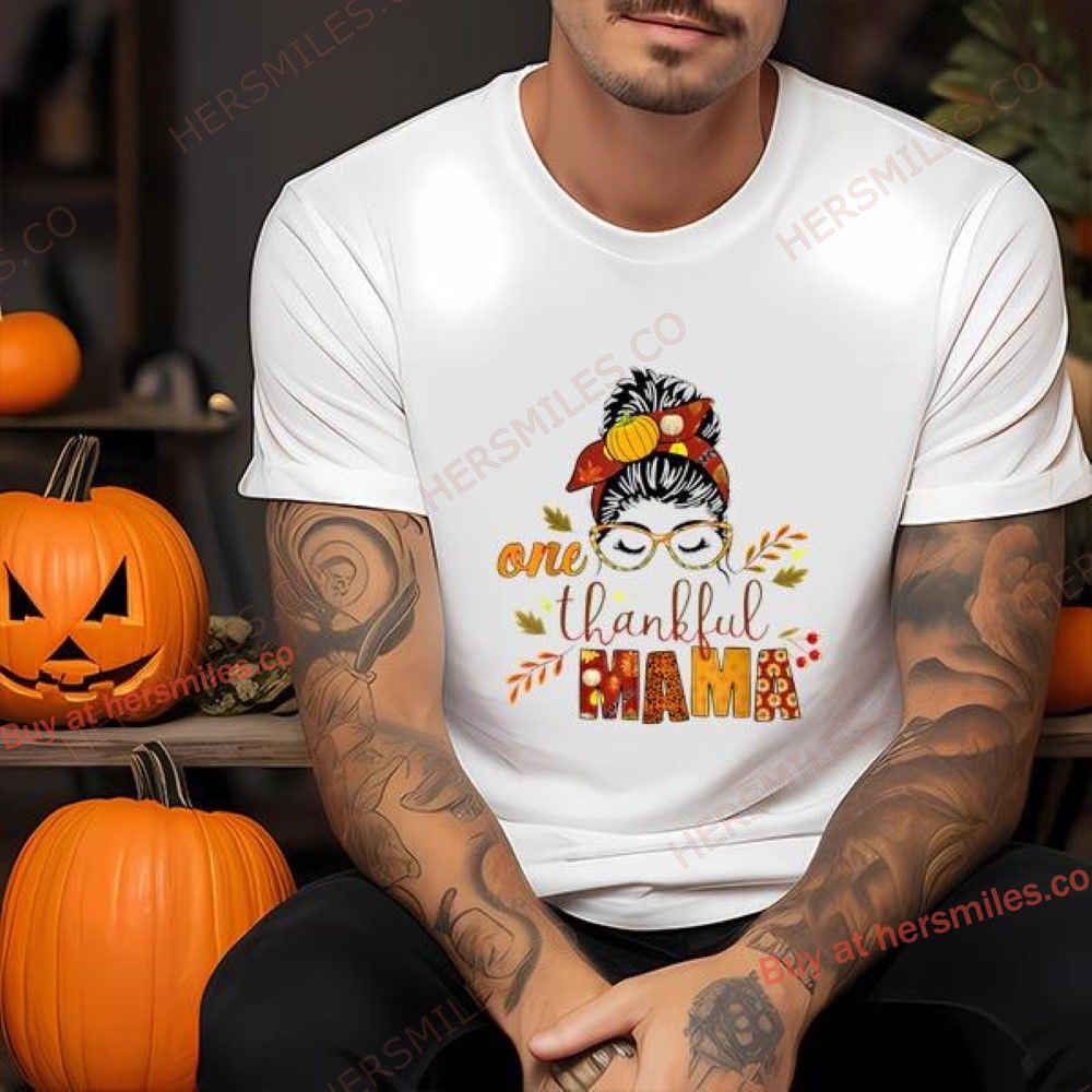 Thanksgiving Messy Bun Mom Thankful Mama Fall Autumn T-Shirt
