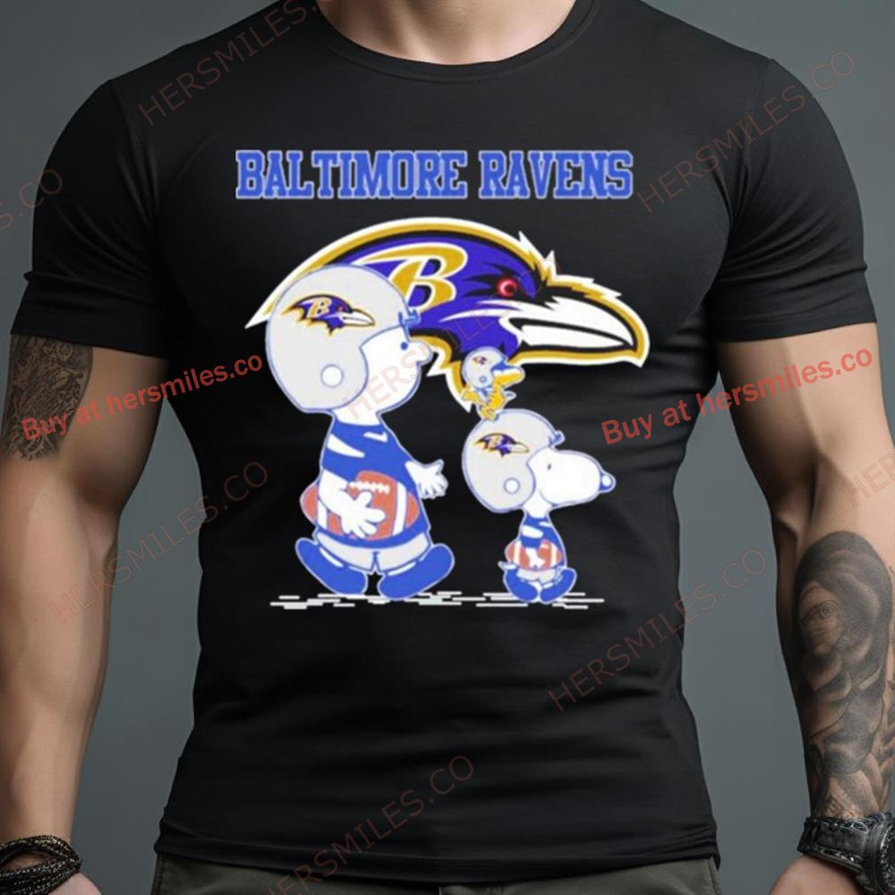 Baltimore Ravens Snoopy Play Soccer T Shirt