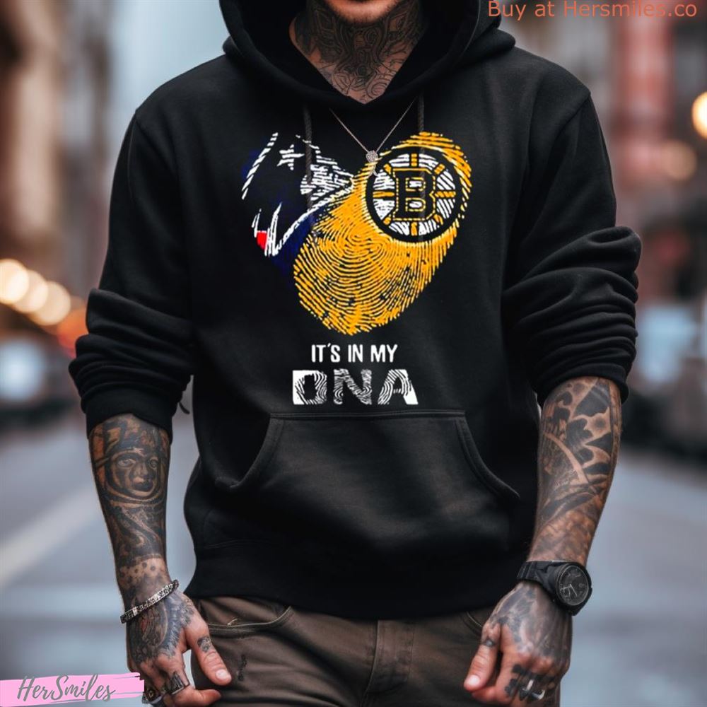 New England Patriots And Boston Bruins Heart It'S In My Dna 2023 Shirt New England Patriots And Boston Bruins Heart It'S In My Dna 2023 Shirt
