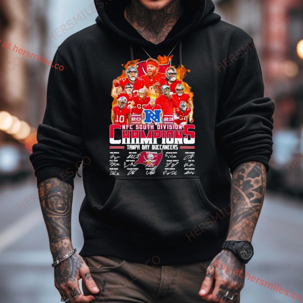 2023 Nfc South Division Champions Tampa Bay Buccaneers Signatures Shirt 2023 Nfc South Division Champions Tampa Bay Buccaneers Signatures Shirt